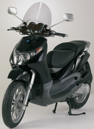 Náhradní čelní plexisklo SUMMER - Piaggio Beverly 125 /150 / 200 2001 - 2003